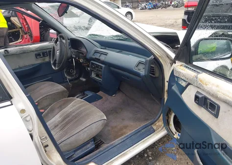 1990 Honda Civic Lx из США, поврежденный, VIN 1HGED3659LL018807